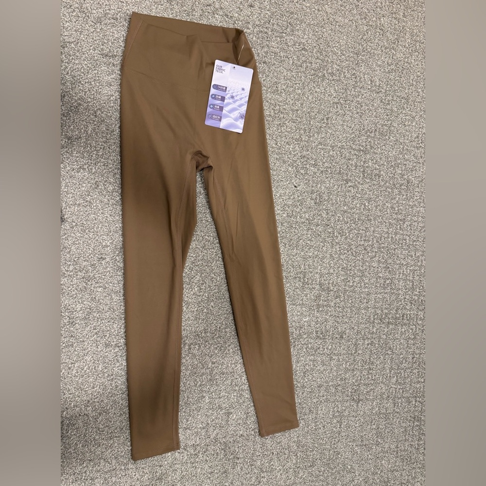 Light Brown High-Waisted Nulu / quick dry Leggings